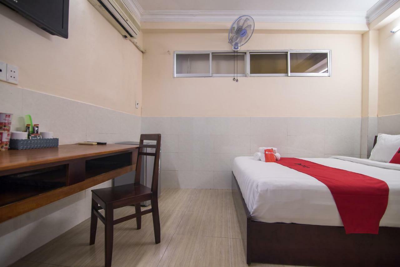 מלון הו צ'י מין סיטי Reddoorz Near Khu Che Xuat Tan Thuan 2 מראה חיצוני תמונה