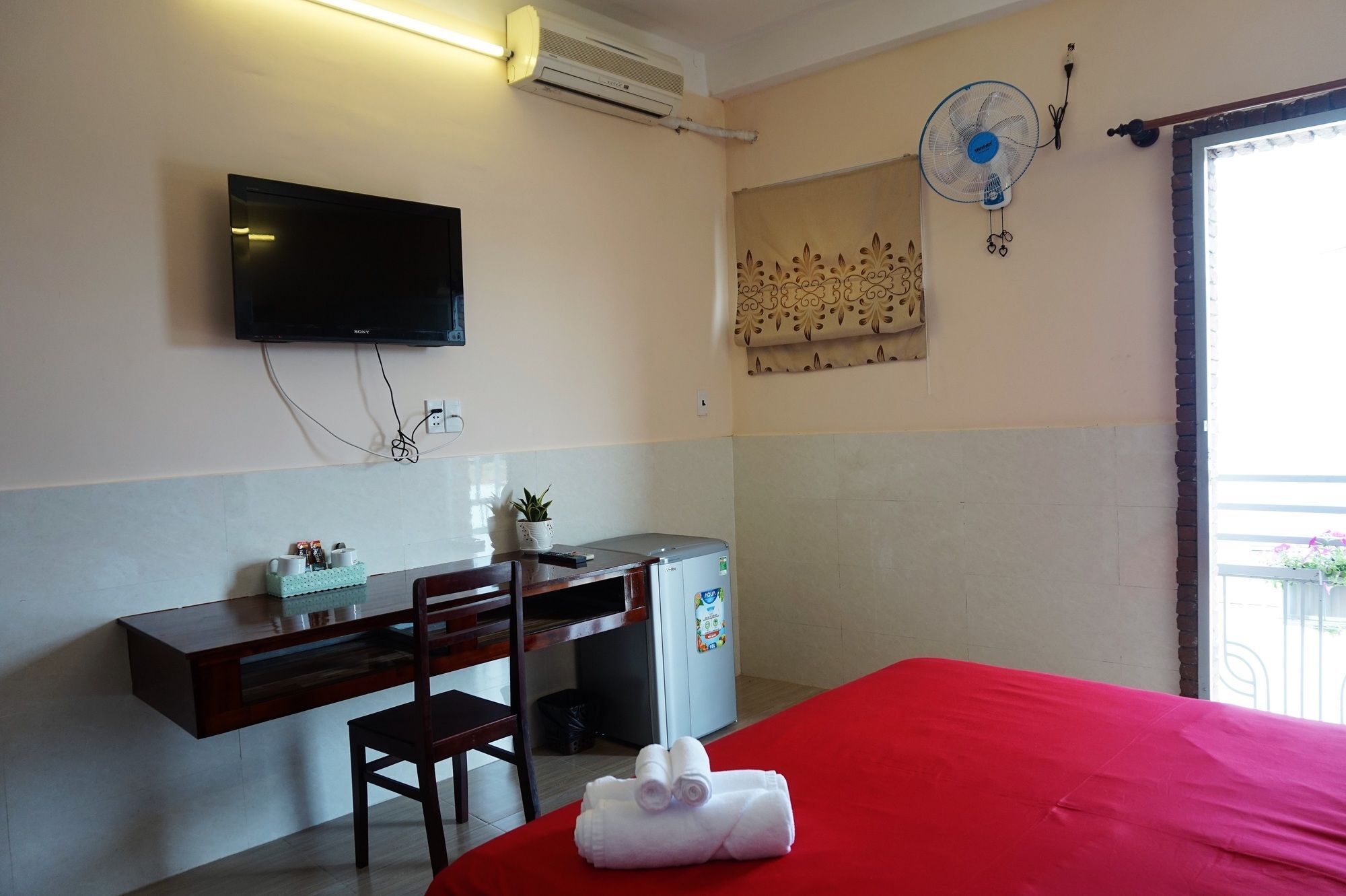 מלון הו צ'י מין סיטי Reddoorz Near Khu Che Xuat Tan Thuan 2 מראה חיצוני תמונה