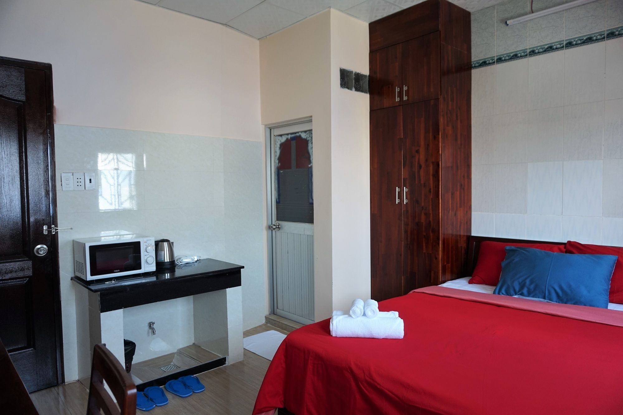 מלון הו צ'י מין סיטי Reddoorz Near Khu Che Xuat Tan Thuan 2 מראה חיצוני תמונה